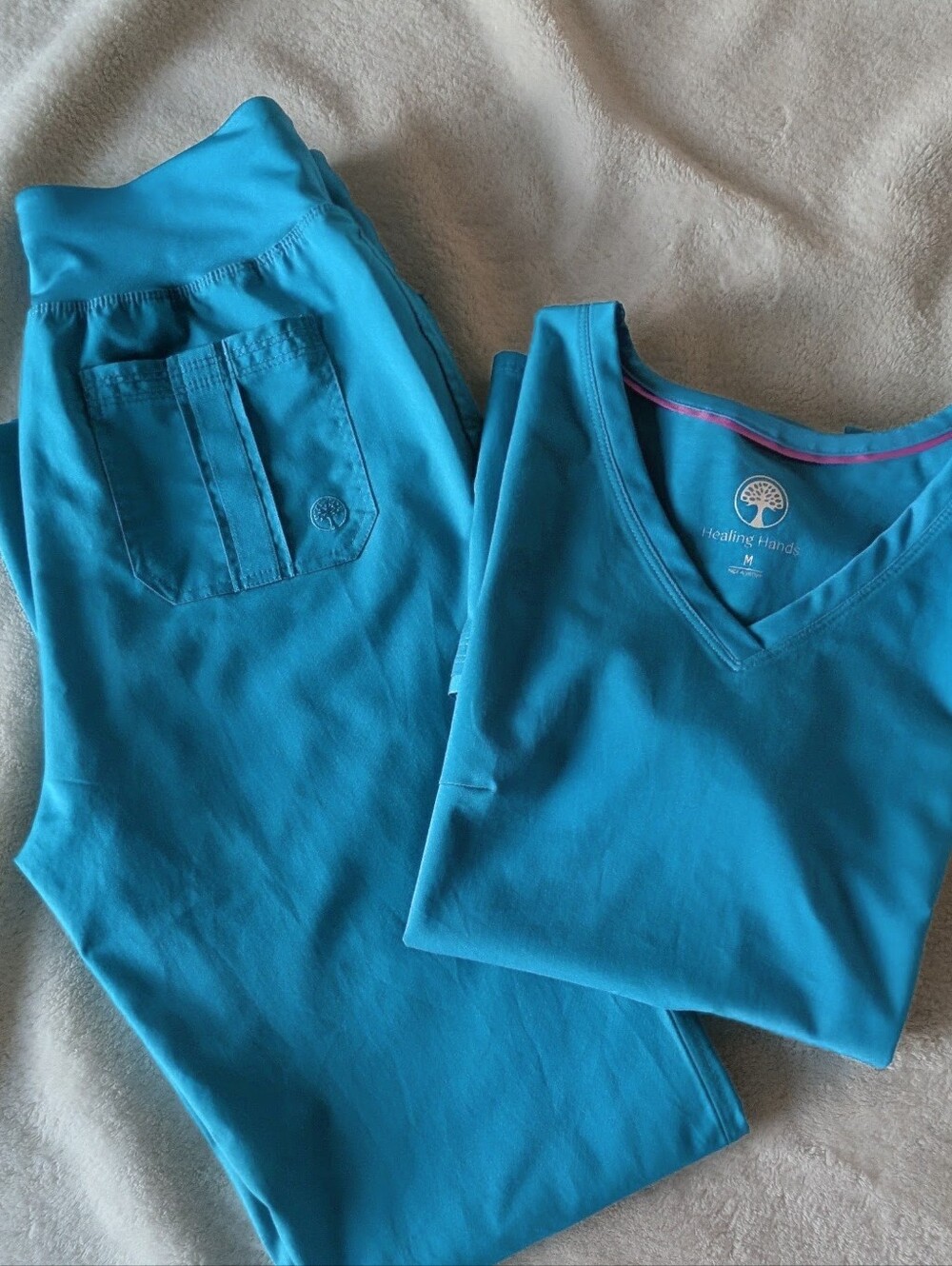 Healing Hands Scrub Set -  SZ M Top, SZ Small Tall Pants, Teal Blue